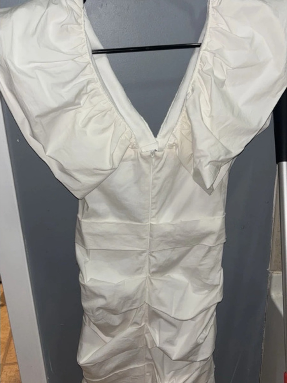 Size XS NWT Elvi White Ruffle Dress